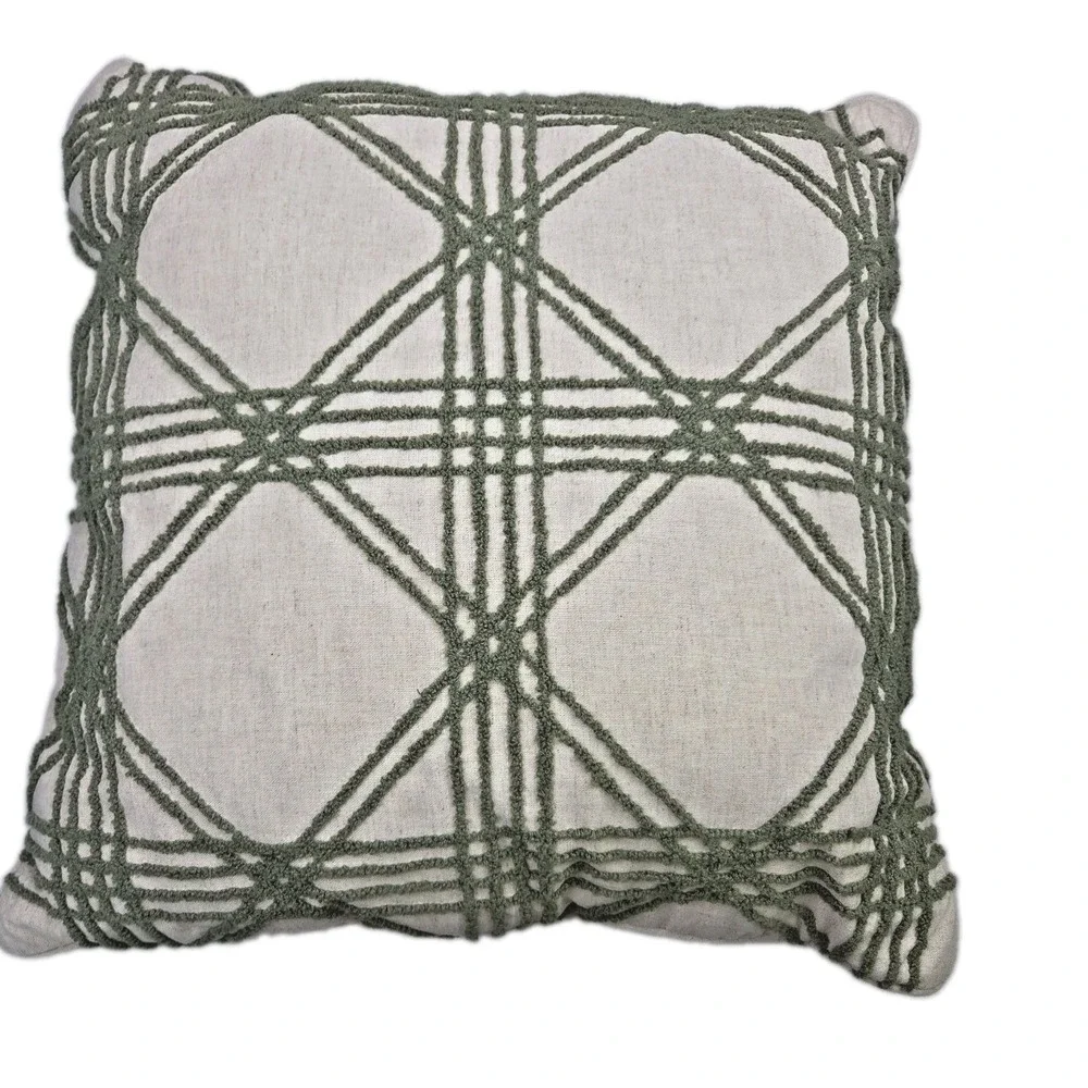 Williamsburg Throw Pillow Embroidered Crewel Lattice Green 20x20